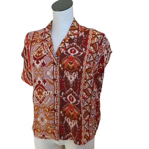 Cupcakes & Cashmere Top Ikat Aztec Print Short Sleeve Camp Shirt Womens Medium - Picture 15 of 15